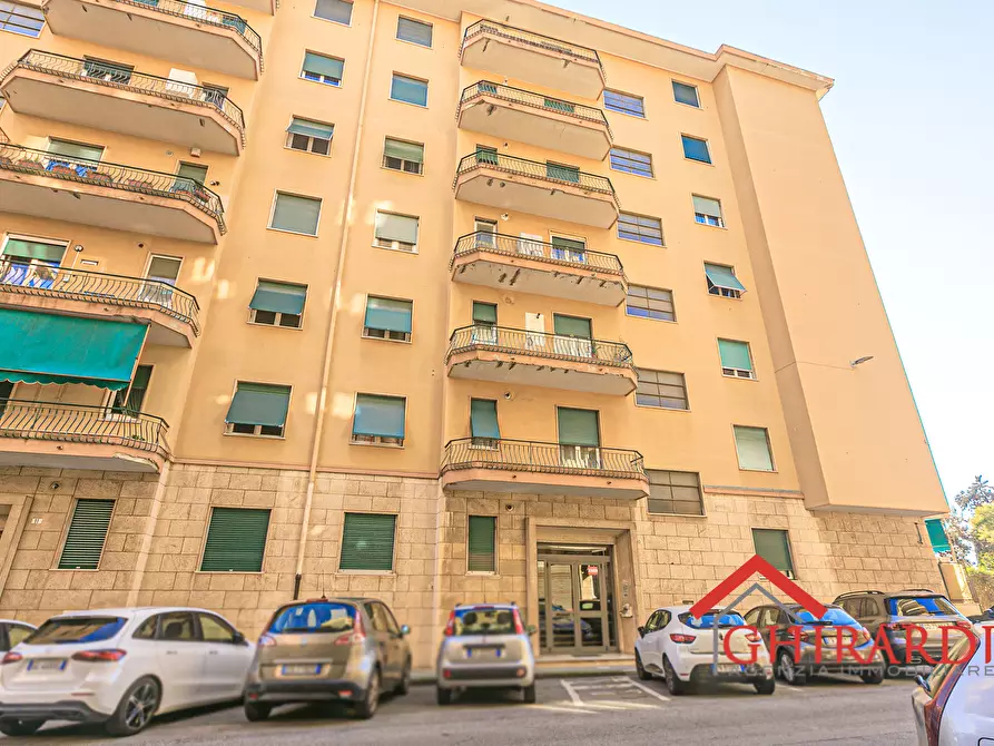 Immagine 46 di Quadrilocale in vendita  in VIA ANTICA ROMANA DI PEGLI 13 a Genova