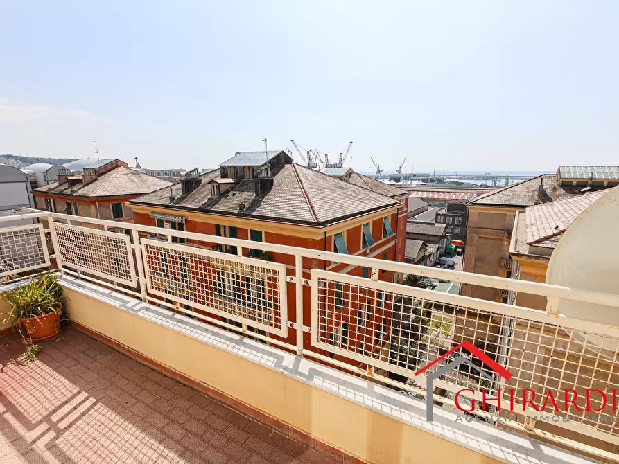 Immagine 36 di Trilocale in vendita  in VIA DELL'INSURREZIONE 12A a Genova