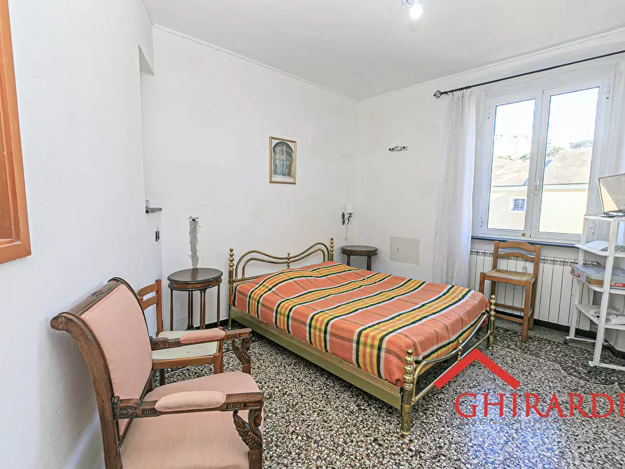 Immagine 13 di Trilocale in vendita  in VIA CHIARAVAGNA 7 a Genova
