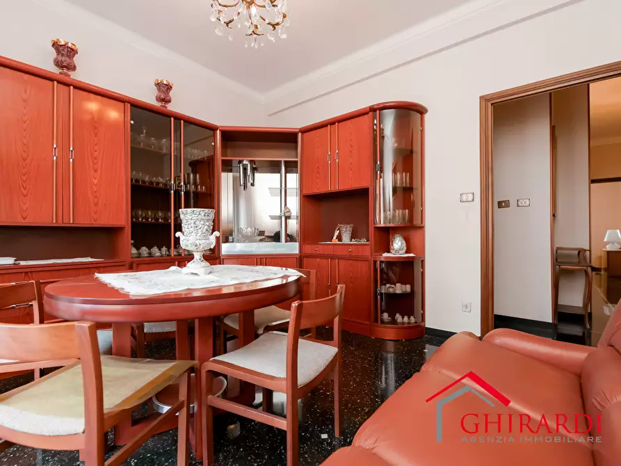 Immagine 7 di Quadrilocale in vendita  in SALITA CATALDI 20B a Genova