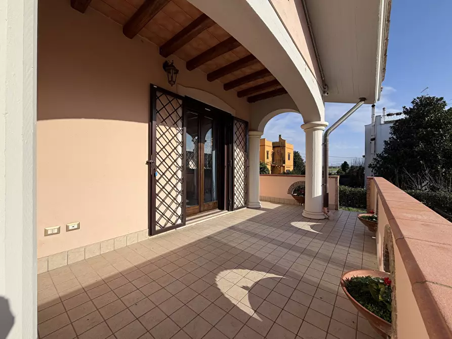 Immagine 45 di Villa in vendita  in Via Dora Baltea a Ardea