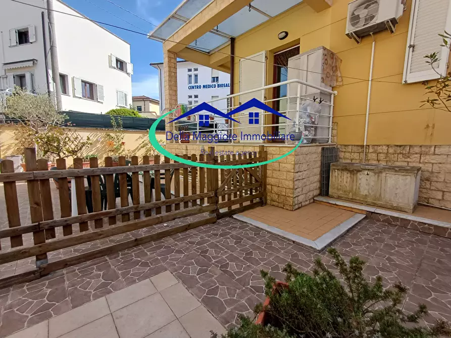 Immagine 3 di Casa bifamiliare in vendita  in Via Oberdan Chiesa a Livorno