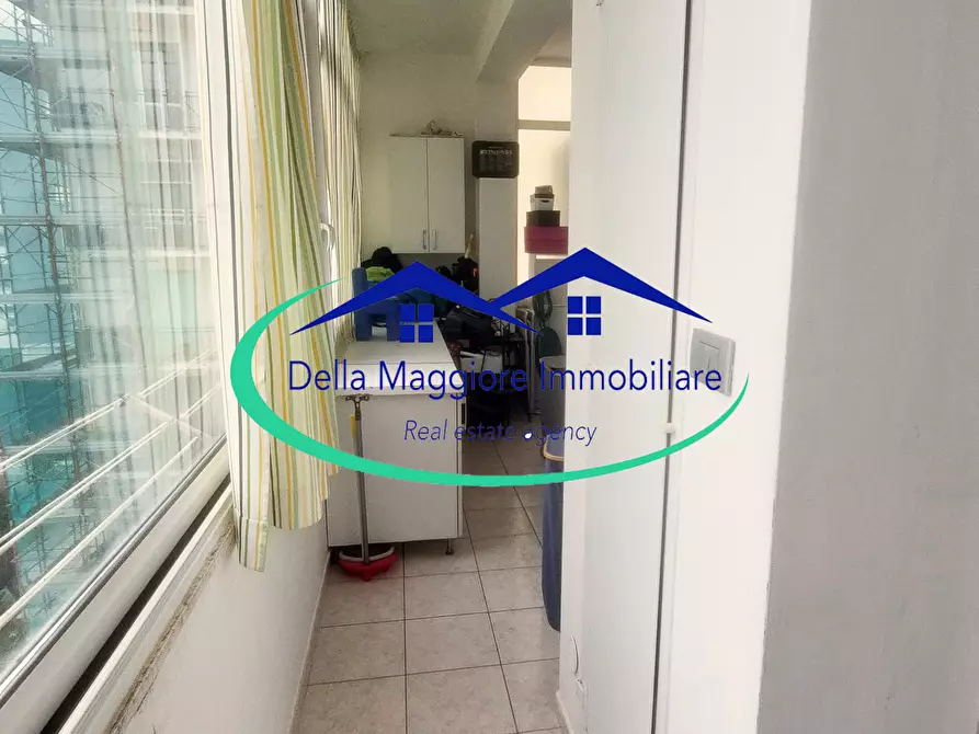 Immagine 11 di Appartamento in vendita  in Via Montebello a Livorno