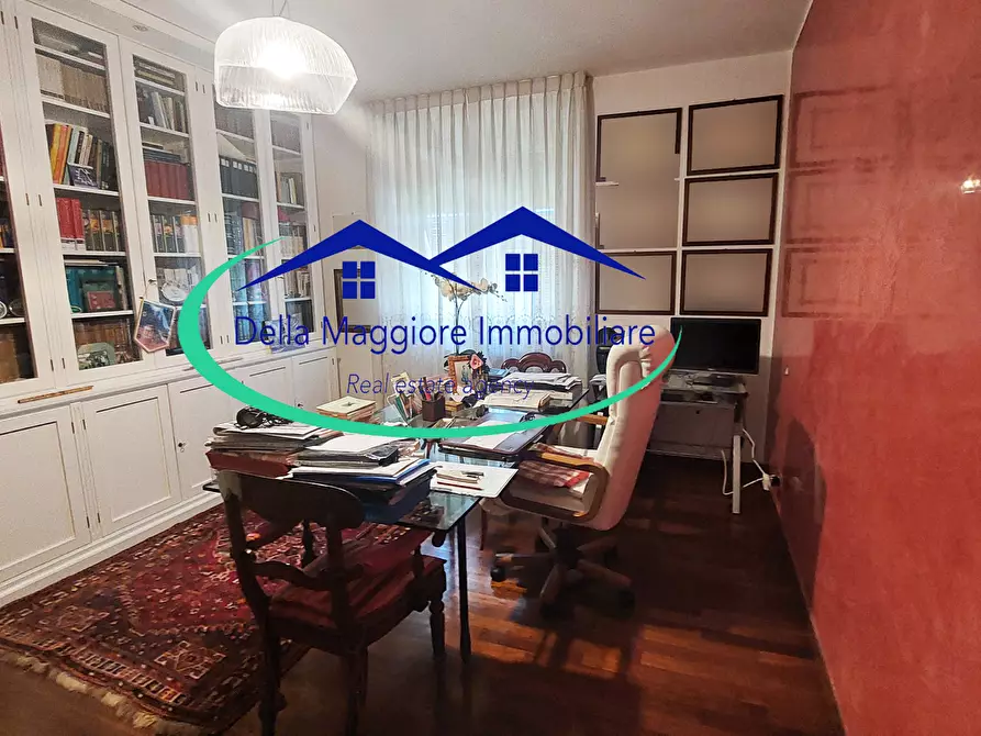 Immagine 21 di Casa bifamiliare in vendita  a Livorno