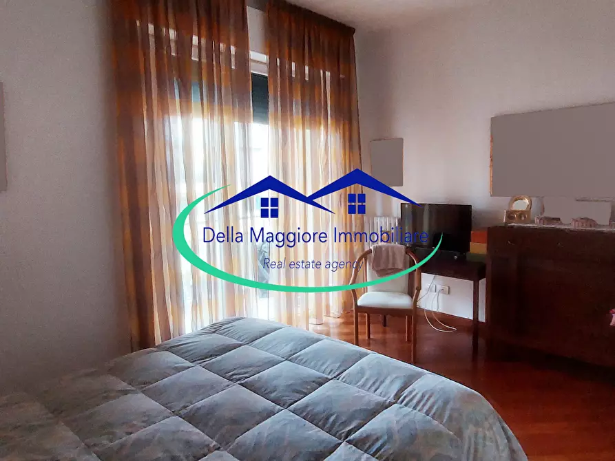 Immagine 24 di Appartamento in vendita  in Via Montebello a Livorno