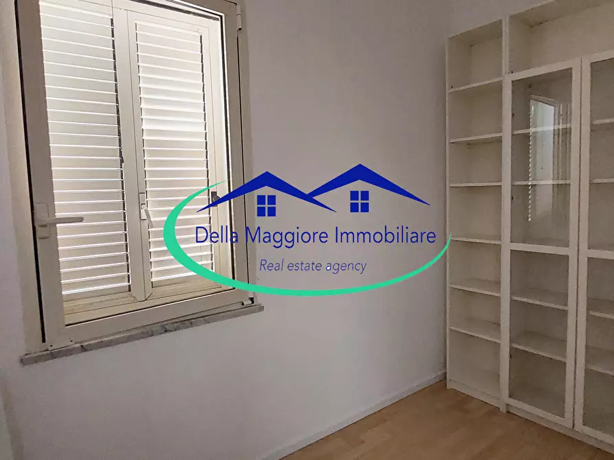 Immagine 20 di Villa in vendita  a Livorno