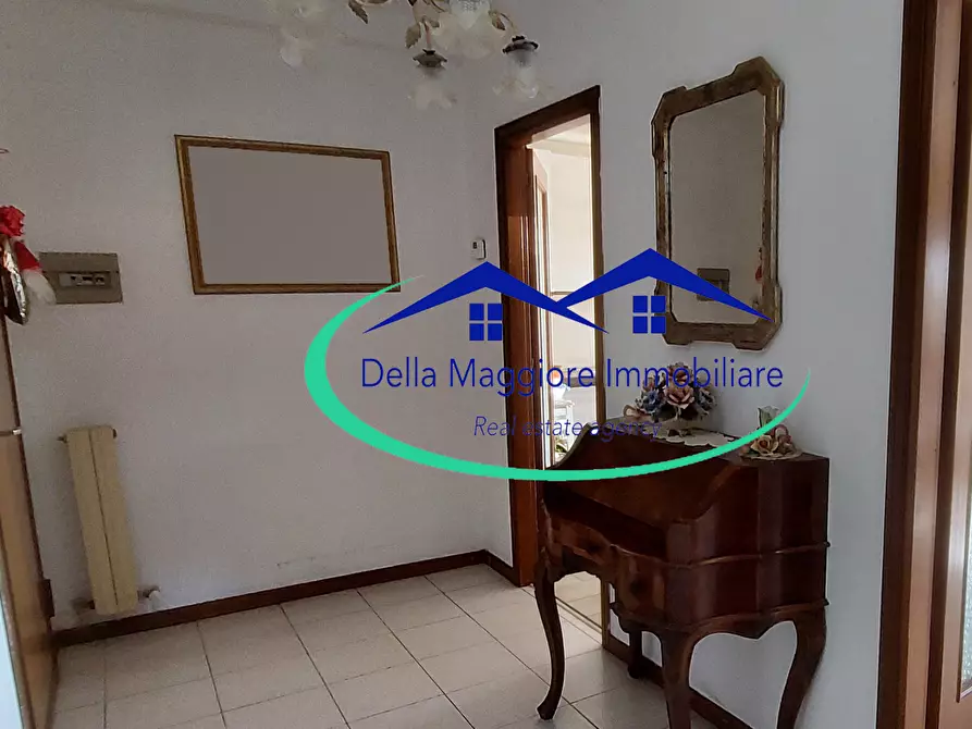 Immagine 6 di Appartamento in vendita  in Via Emilio Zola a Livorno