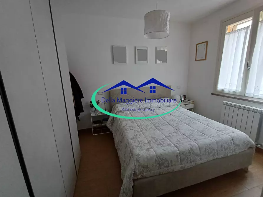 Immagine 9 di Casa bifamiliare in vendita  in sassogrosso a Rosignano Marittimo