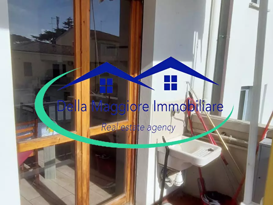 Immagine 10 di Appartamento in vendita  in Via Emilio Zola a Livorno