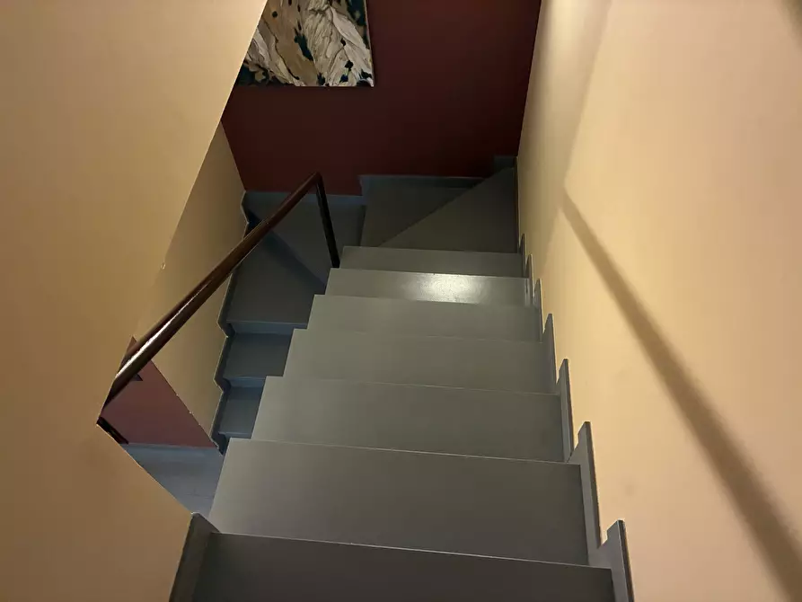 Immagine 6 di Showroom in vendita  a Parma