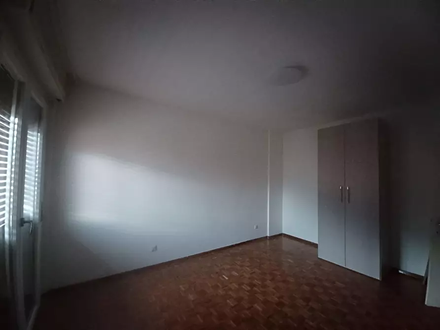 Immagine 12 di Quadrilocale in vendita  a Trento