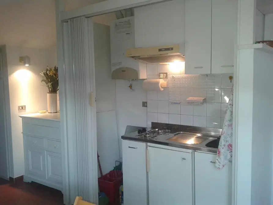 Immagine 3 di Mansarda in affitto  in Corso Giuseppe Garibaldi 122 a Ancona