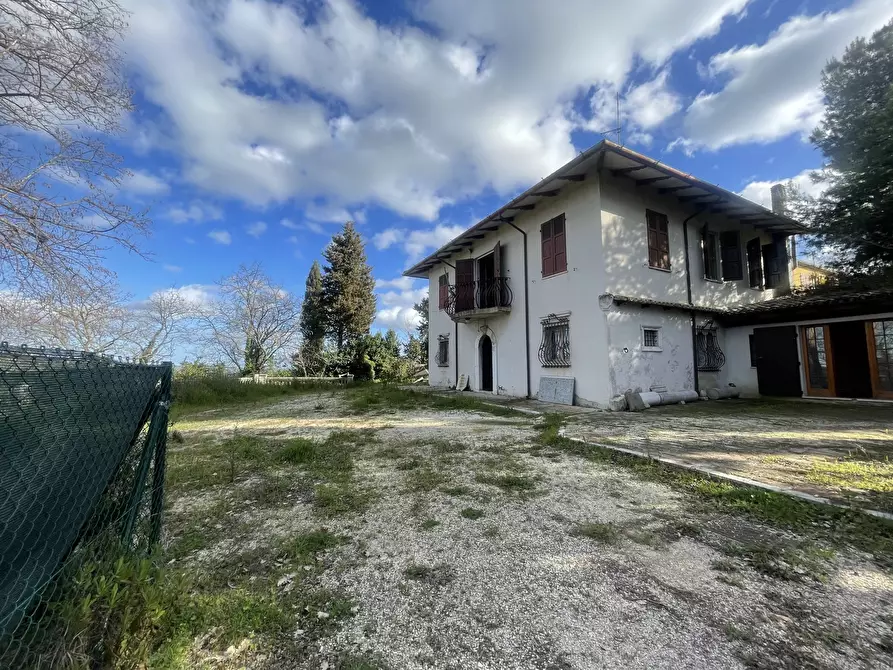Immagine 8 di Villa in vendita  in Frazione Montesicuro a Ancona