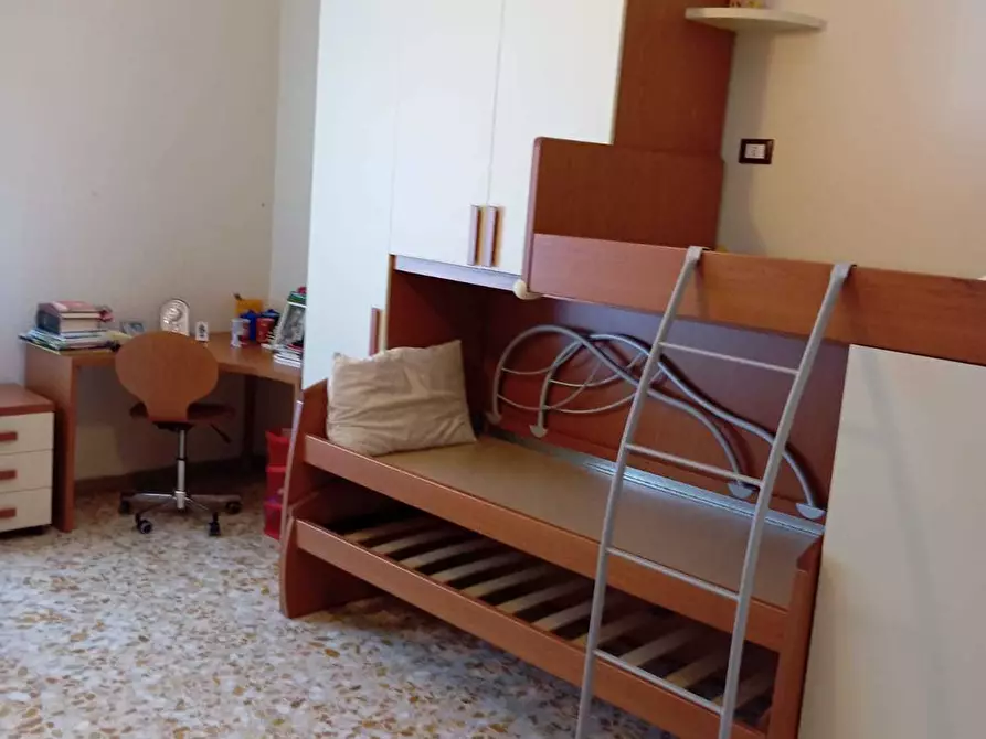 Immagine 8 di Bilocale in vendita  in Via Cingoli 7 a Ancona