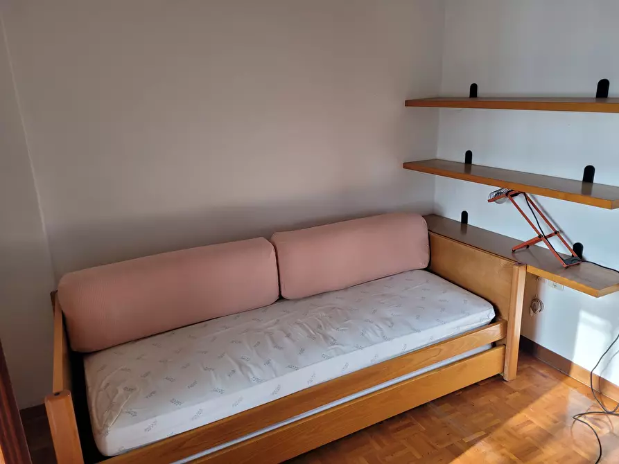 Immagine 11 di Trilocale in vendita  in Via colombo a Civitanova Marche