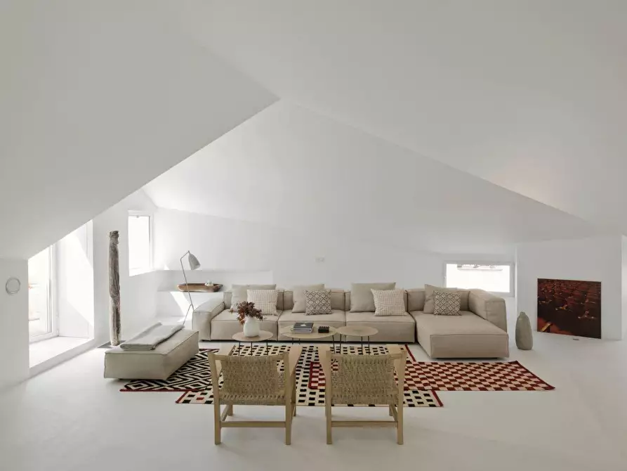 Immagine 1 di Bilocale in vendita  a Osimo