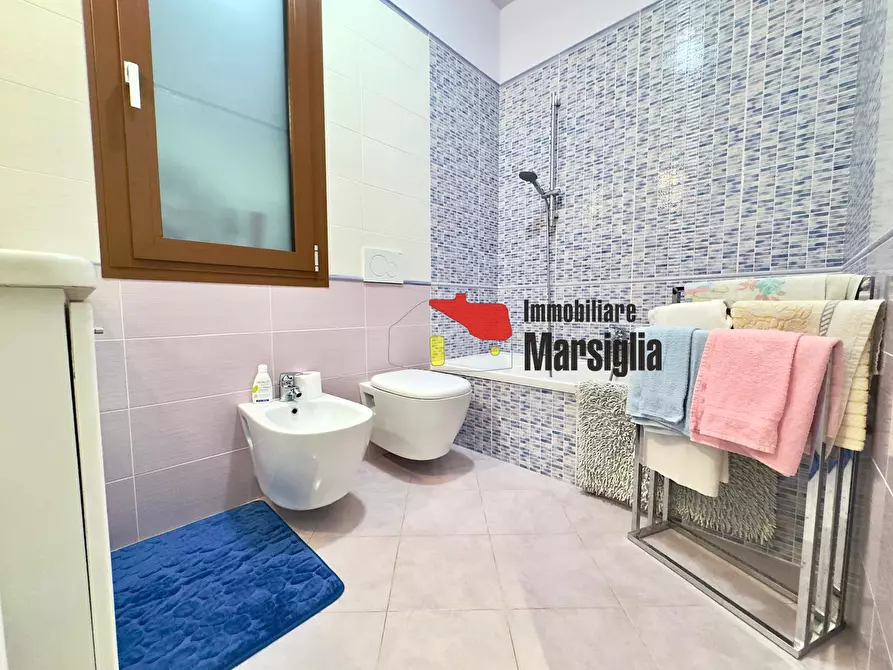 Immagine 25 di Quadrilocale in vendita  in Via Padre Semeria 430 a San Remo