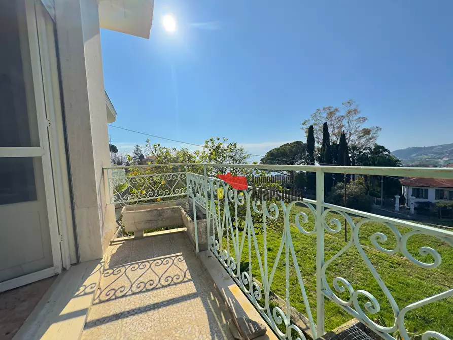 Immagine 29 di Casa indipendente in vendita  in Via G. D'Annunzio 60 a San Remo