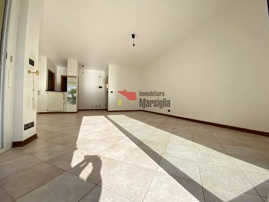 Immagine 21 di Quadrilocale in vendita  in Strada Solaro 88 a San Remo