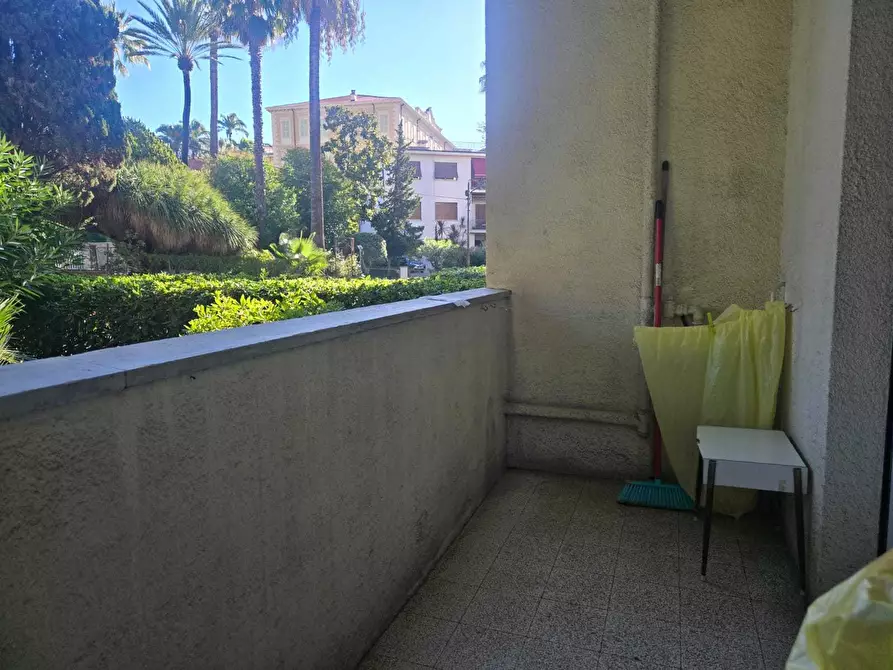 Immagine 14 di Quadrilocale in vendita  in Corso degli Inglesi 700 a San Remo
