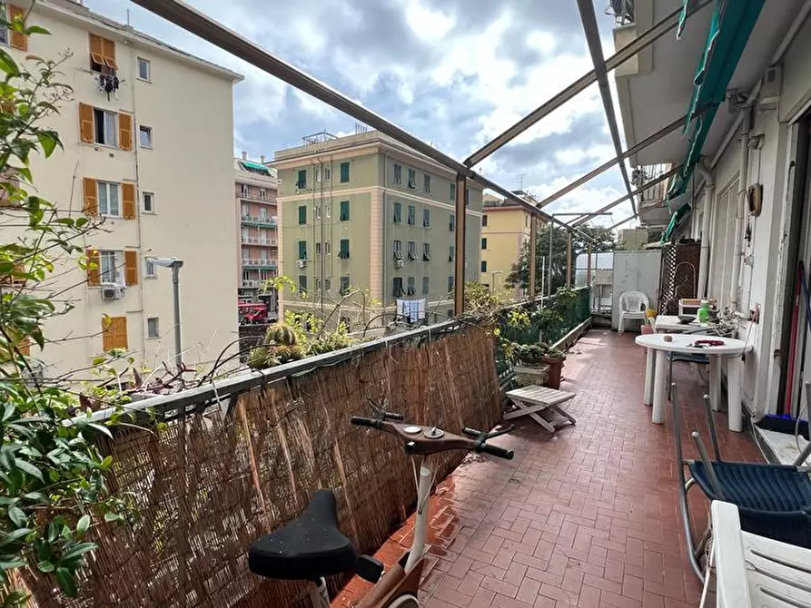 Immagine 1 di Appartamento in vendita  in Via Marras a Genova