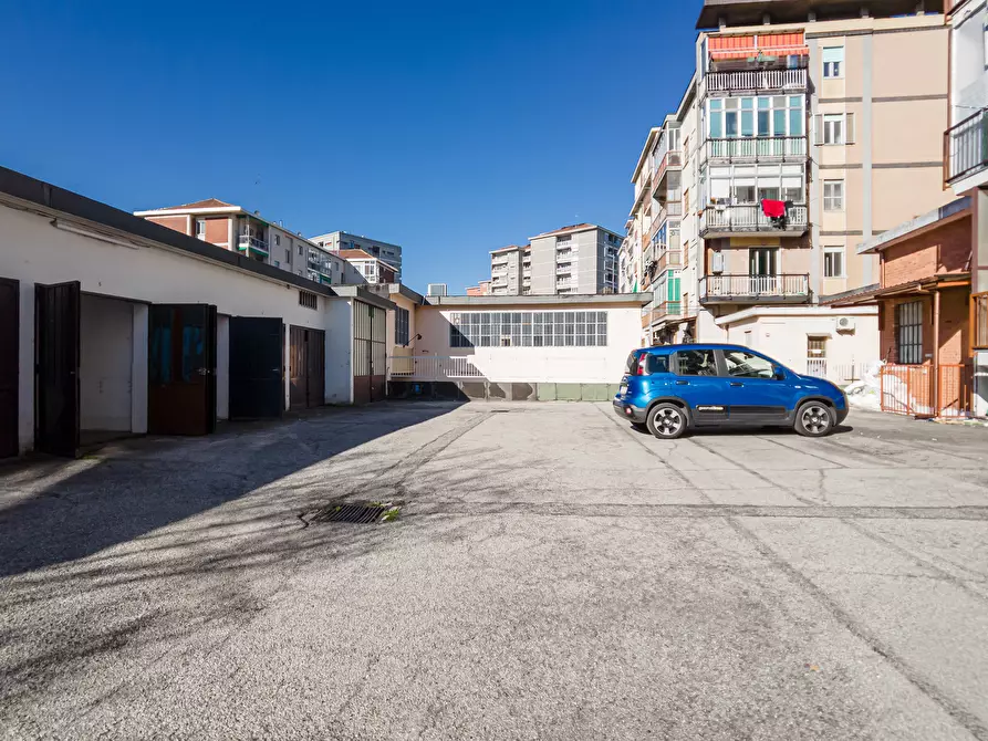 Immagine 25 di Trilocale in vendita  in Via Giorgio Bellono a Torino