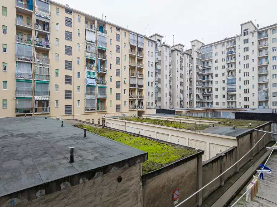 Immagine 20 di Quadrilocale in vendita  in Via Fratelli Carando a Torino
