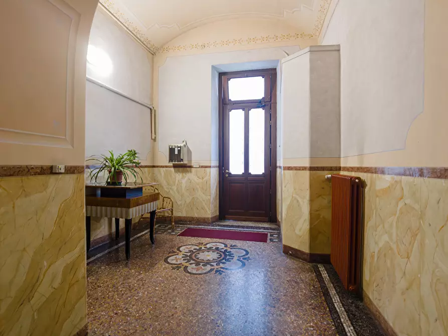 Immagine 28 di Ufficio in vendita  in Corso Re Umberto a Torino