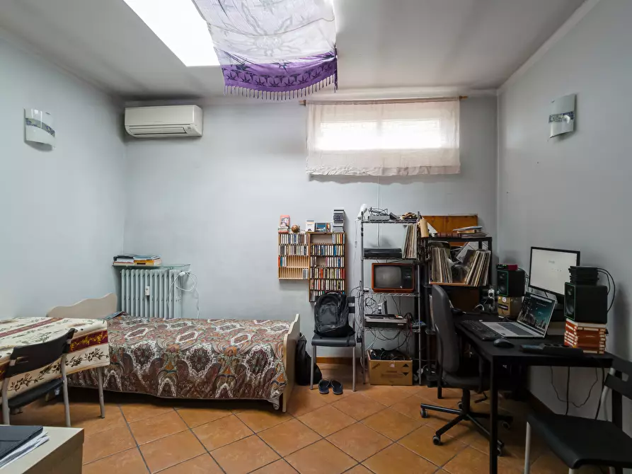 Immagine 10 di Bilocale in vendita  in Corso Principe Eugenio a Torino