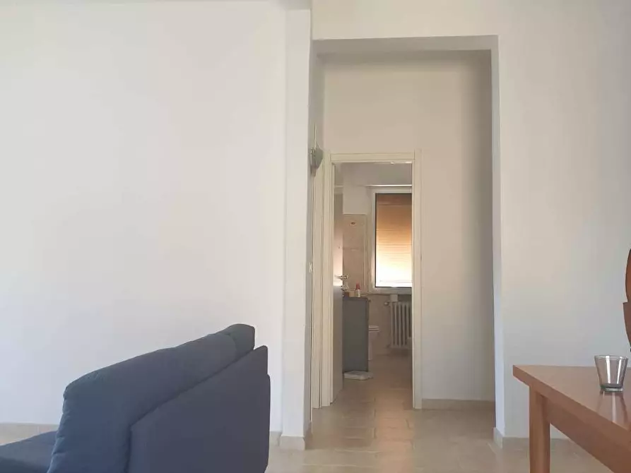 Immagine 12 di Trilocale in vendita  a Livorno