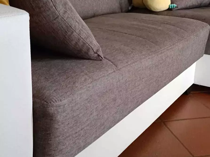 Immagine 8 di Trilocale in vendita  a Livorno