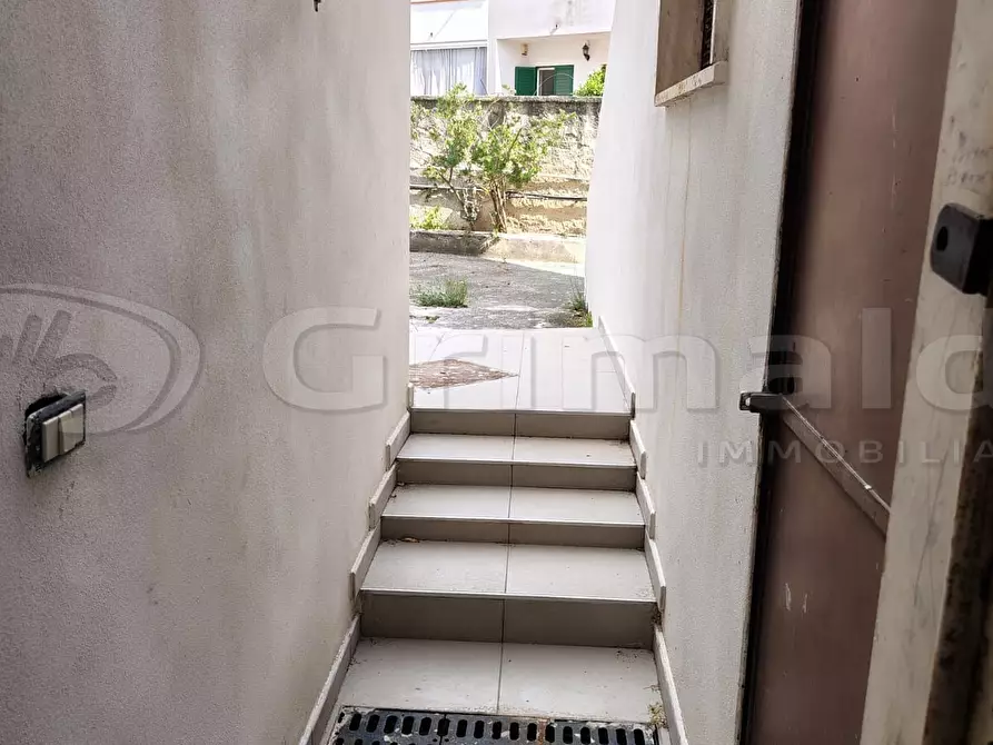 Immagine 3 di Trilocale in affitto  a Giugliano In Campania