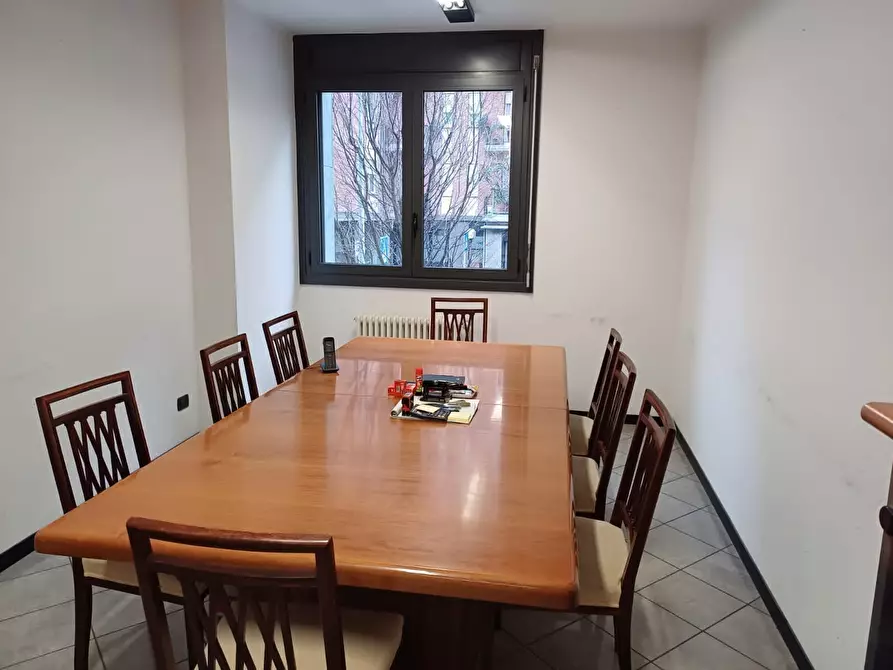 Immagine 12 di Trilocale in vendita  in VIA EINAUDI 4 a Como