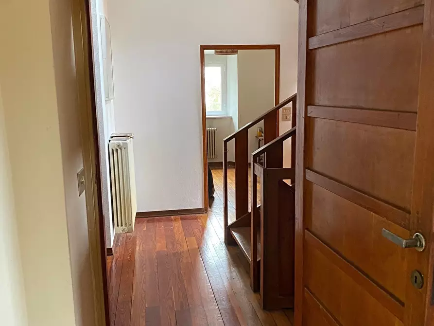 Immagine 16 di Villa in vendita  in via Scalini 38 a Brunate