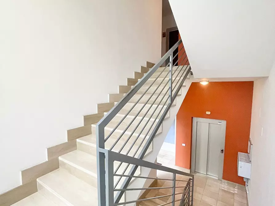 Immagine 9 di Ufficio in affitto  in Via Taranto 185 a Lecce