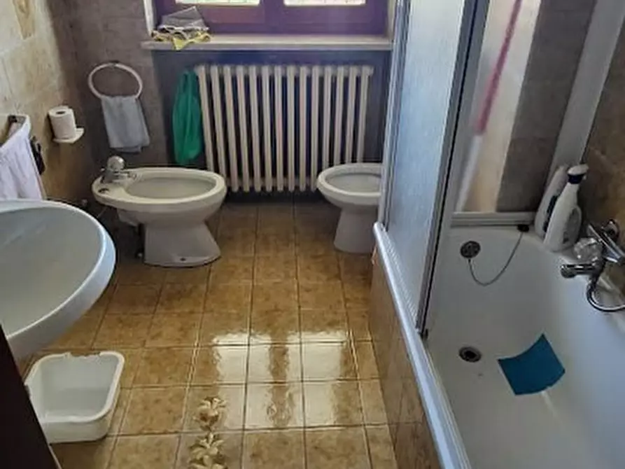 Immagine 14 di Villa in vendita  in Via Magenta 4 a Villata