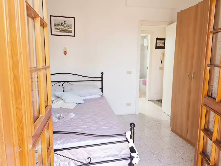 Immagine 10 di Villetta a schiera in vendita  in Via degli Olmi 11 a Anzio