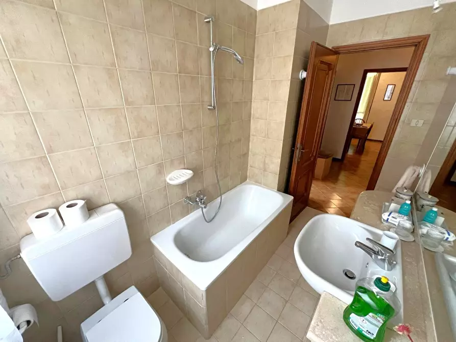 Immagine 29 di Trilocale in vendita  in Via Benadir 56 a Vercelli