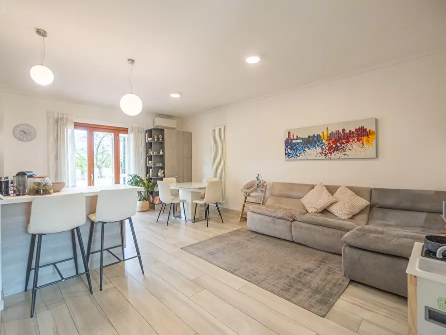 Immagine 111 di Villa in vendita  in Via Moricone a Albano Laziale
