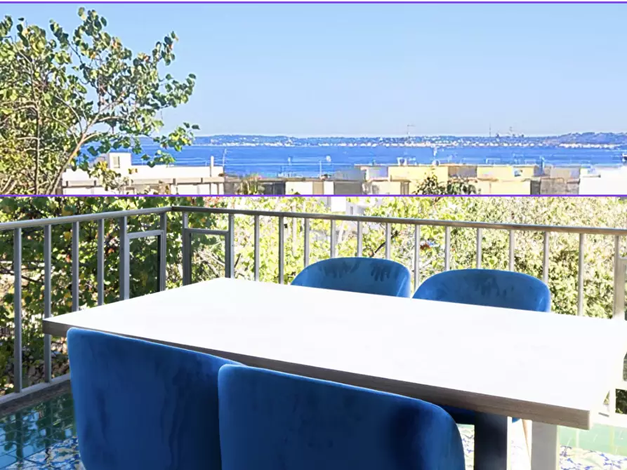 Immagine 21 di Villa in vendita  in Via Trento 17 a Gallipoli
