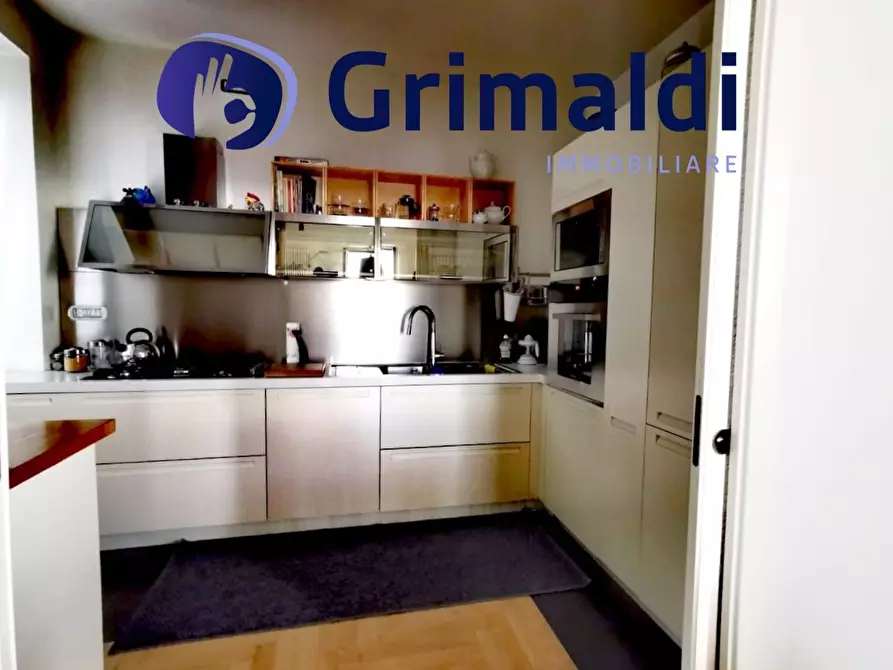 Immagine 7 di Attico in vendita  in Via San Gennaro Agnano 62 a Pozzuoli