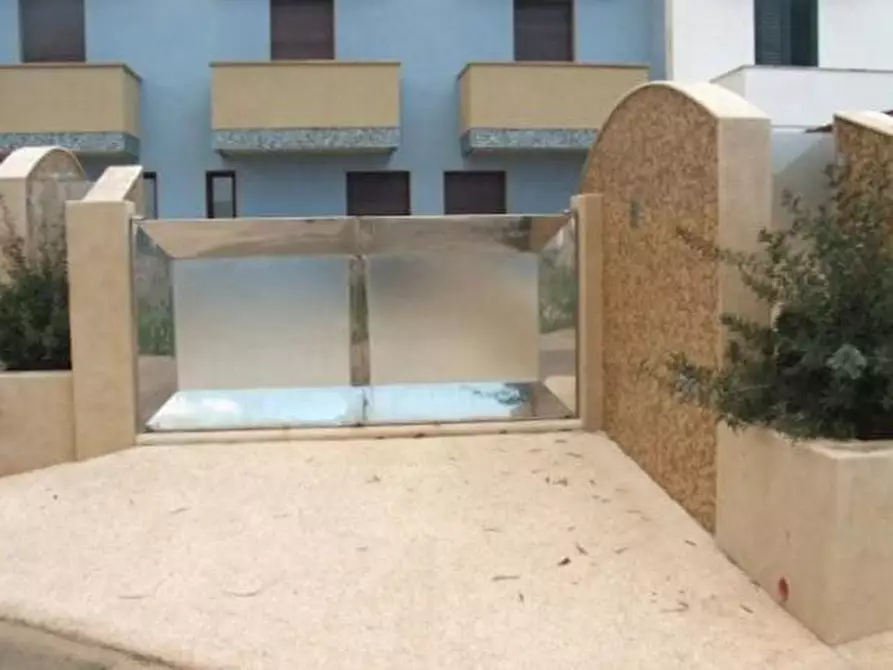 Immagine 2 di Villetta a schiera in vendita  in Via Mille 44 a Ugento