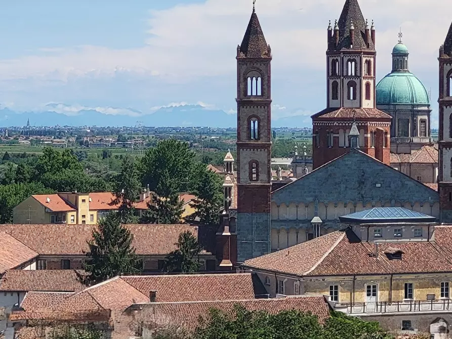 Immagine 22 di Attico in vendita  in Via Gaudenzio Ferrari 19 a Vercelli