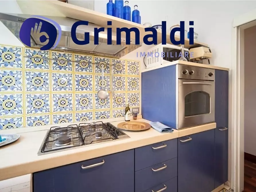 Immagine 12 di Appartamento in vendita  in Via Privata del Parco Comola Ricci a Napoli