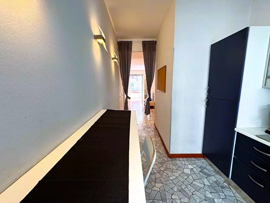 Immagine 6 di Trilocale in vendita  in Galleria Buenos Aires 4-6 a Milano