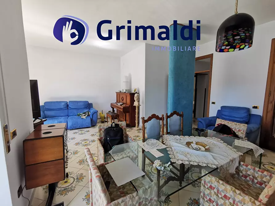 Immagine 4 di Quadrilocale in vendita  in Via Nicola Fasano 5 a Pozzuoli