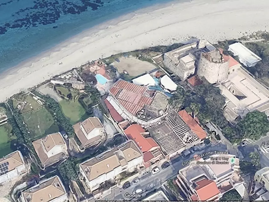 Immagine 2 di Palazzo in vendita  in Via Senatore Francesco Arena 2 a Messina
