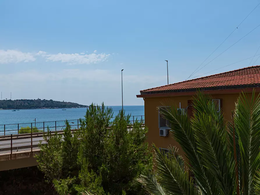 Immagine 24 di Pentalocale in vendita  in Via Soccorso 23 a Augusta
