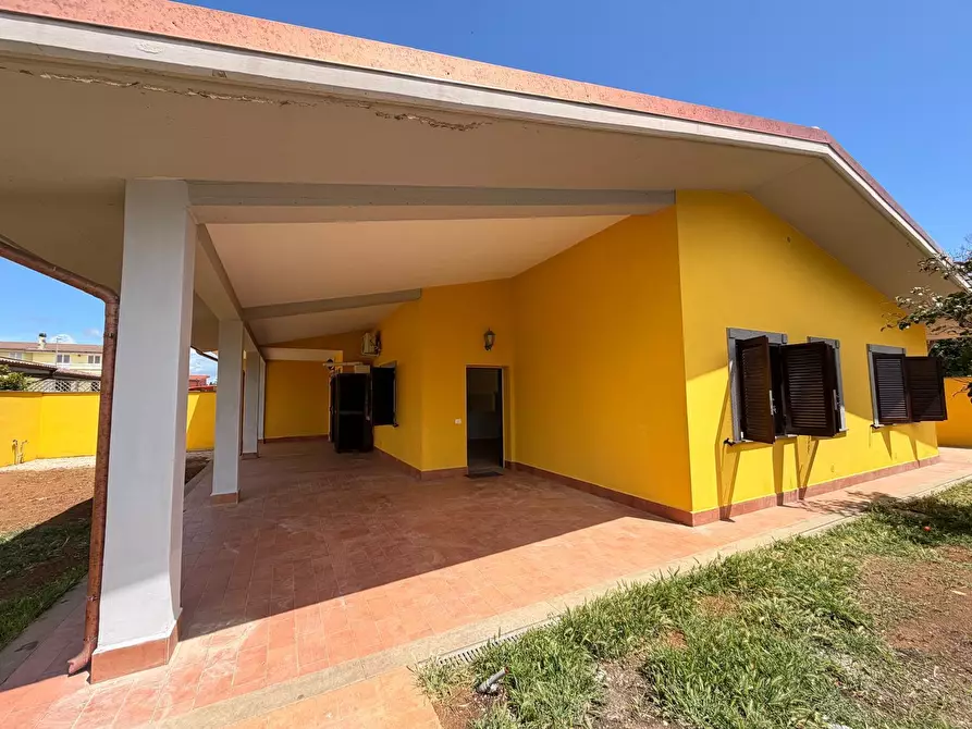 Immagine 13 di Casa bifamiliare in vendita  in via degli Abeti 6 a Anzio