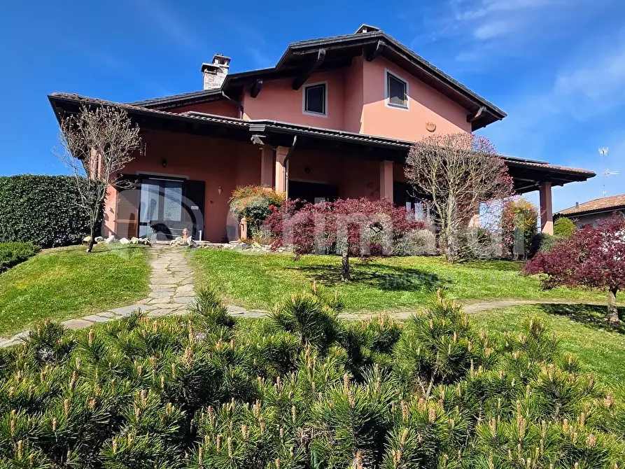 Immagine 11 di Villa in vendita  in Via Giovanni Antonio Comissetti 1 a Pezzana